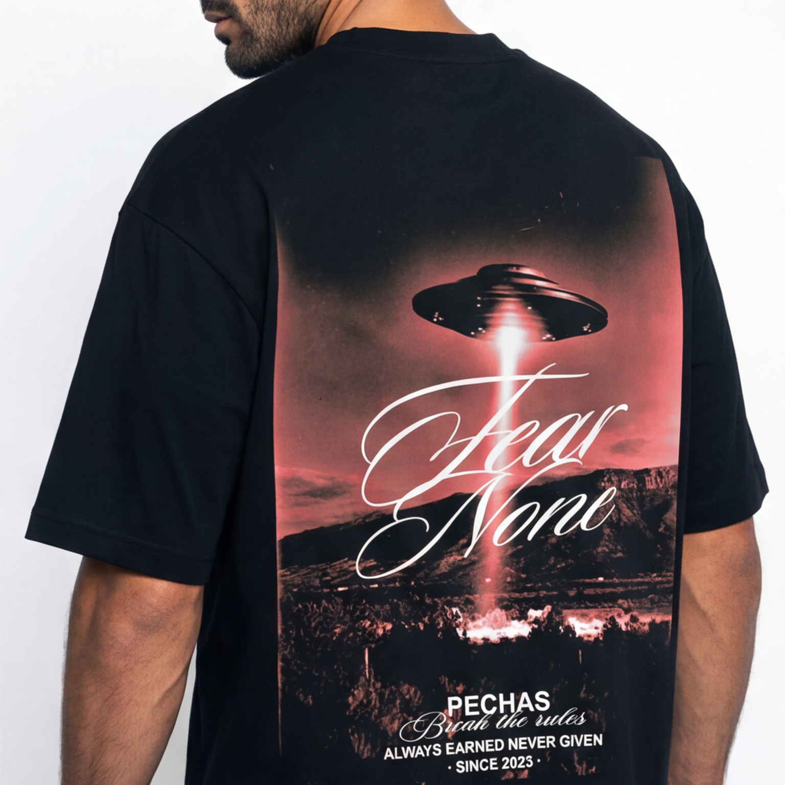 Camiseta Fear None · No Temas a Nada