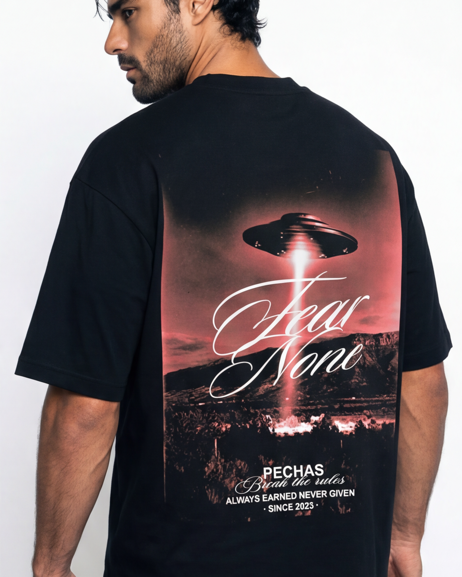 Camiseta Fear None · No Temas a Nada