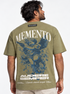 Memento Audere Semper Verde Militar - espalda con modelo