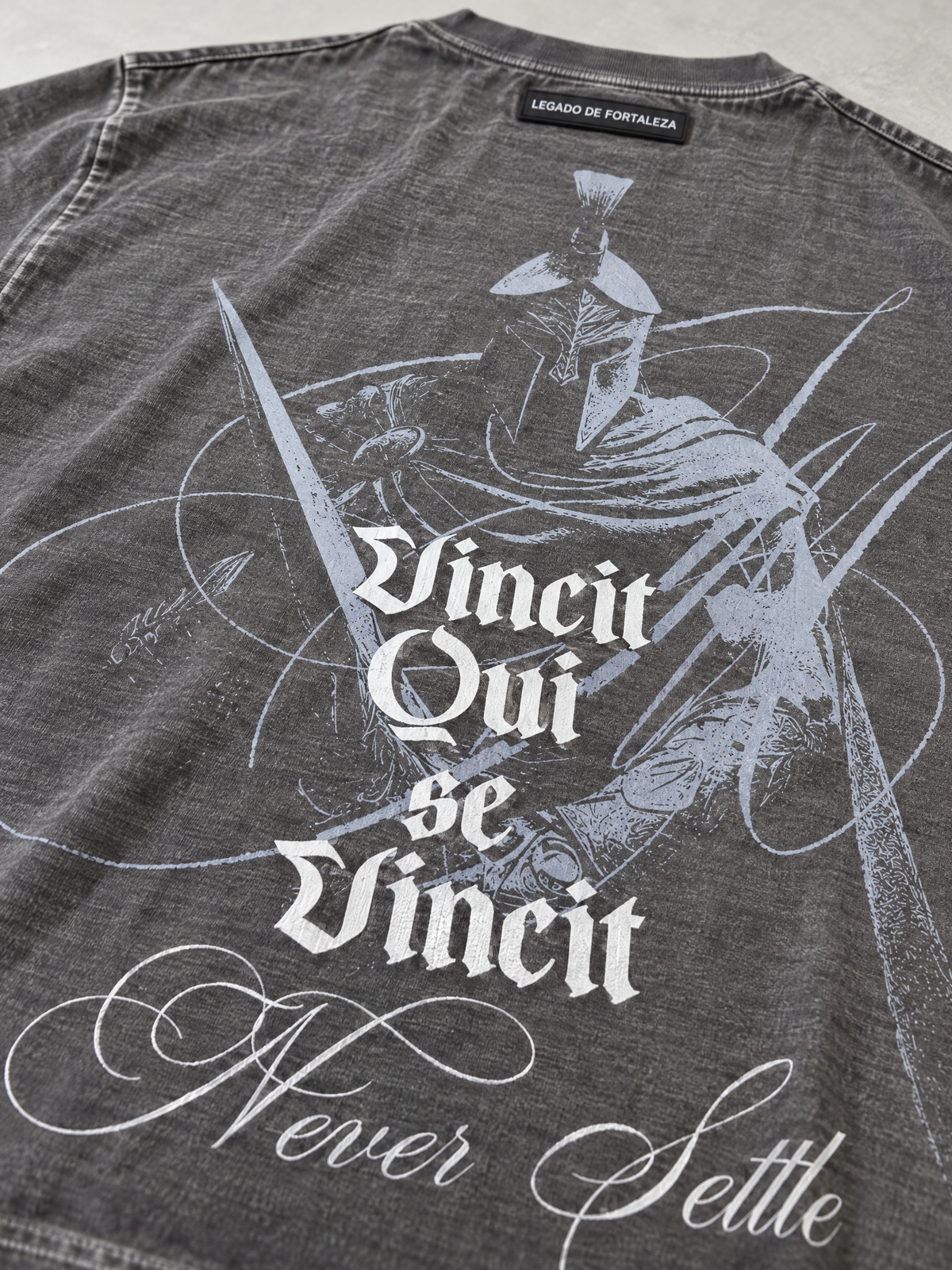 Vincit Qui Se Vincit — ATLAS MOLE