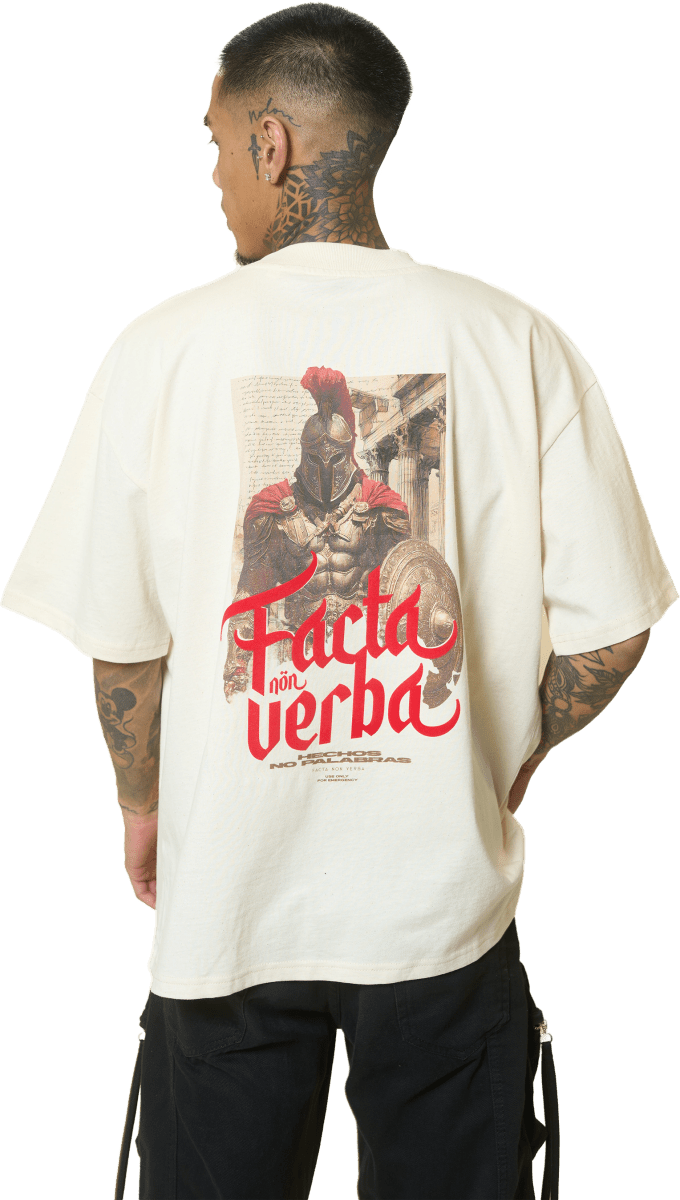 Camiseta Facta Nön Verba - Oversize Premium | Hechos no Palabras